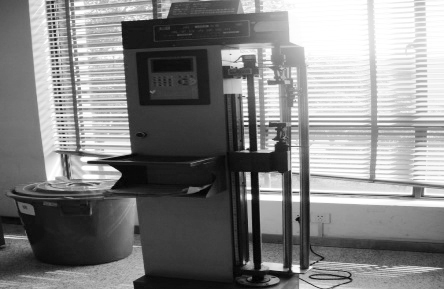 電子拉力試驗(yàn)機(jī)