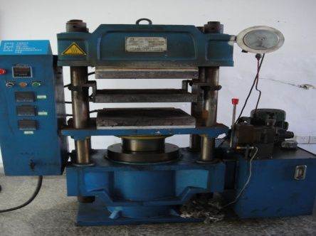 壓力成型機(jī)